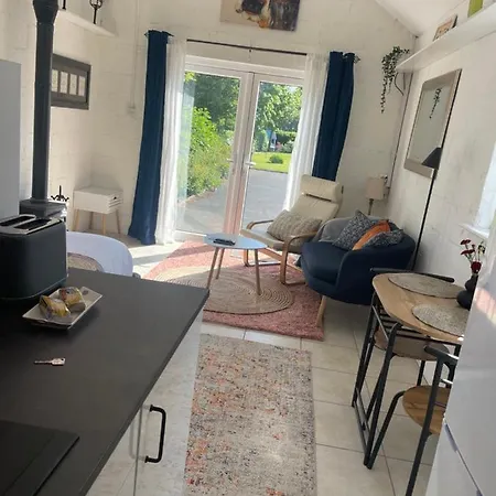 Idyllic Getaway In Countryside Apartment Clonmel