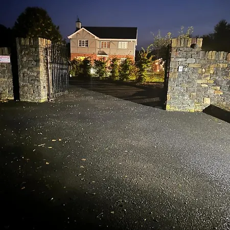 Apartment Idyllic Getaway In Countryside Clonmel